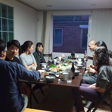 Seoul Forest Guesthouse Bagian luar foto